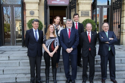 De izq. a dcha. Rafael Snchez de Puerta, Carolina Prez, Carmen Blanco, Jose Manuel Roldn, Justo Castao, Jose Manuel Blecua y Arturo Molinero