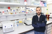 Manuel Jos Rodrguez Ortega, en su laboratorio de investigacin