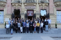 Foto de familia de todos los participantes en el II Congreso de Investigadores Noveles