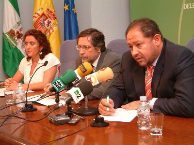 La Junta y la Universidad de Crdoba ponen en marcha un avanzado sistema de prcticas integradas para los alumnos de Medicina.